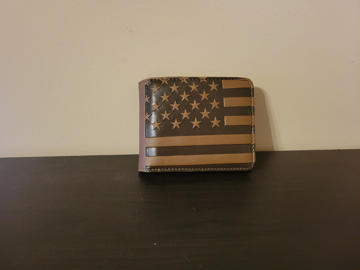 American Pride Men's Bifold Wallet